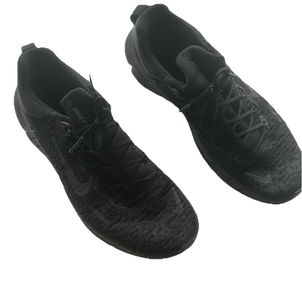 Nike Free TR Men's Black Low Top Lace-Up Sneakers Rubber Outsole Size 9